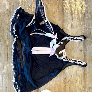 NWT Victoria Secret Two Piece Peek a Boo Nightie Set Black and Blush Pink